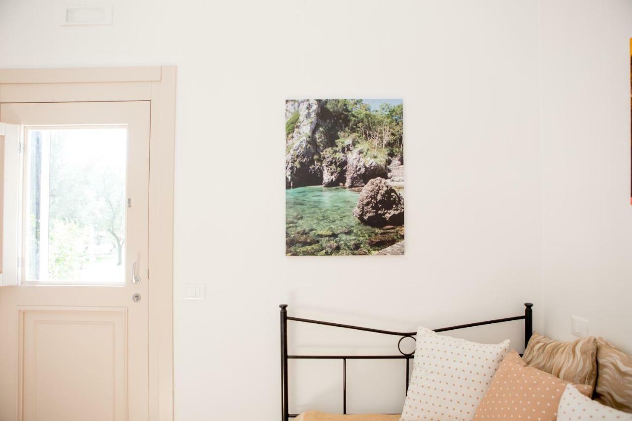 B&B Medali Vernole Esterno foto